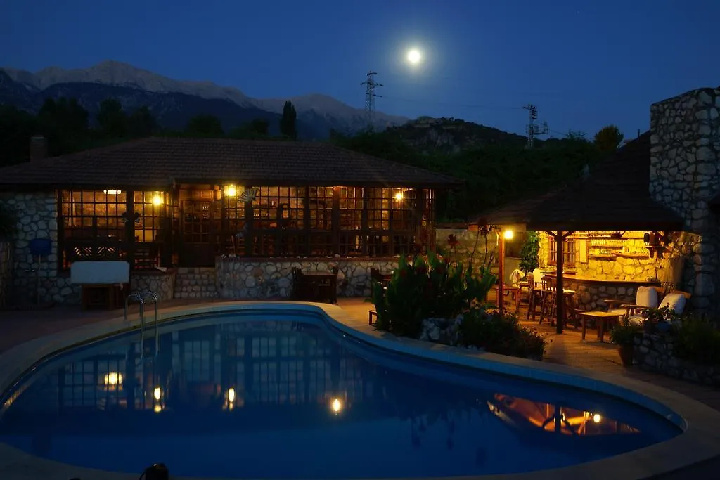 Doger Koyu Mountain Lodge Hotel טורקיה