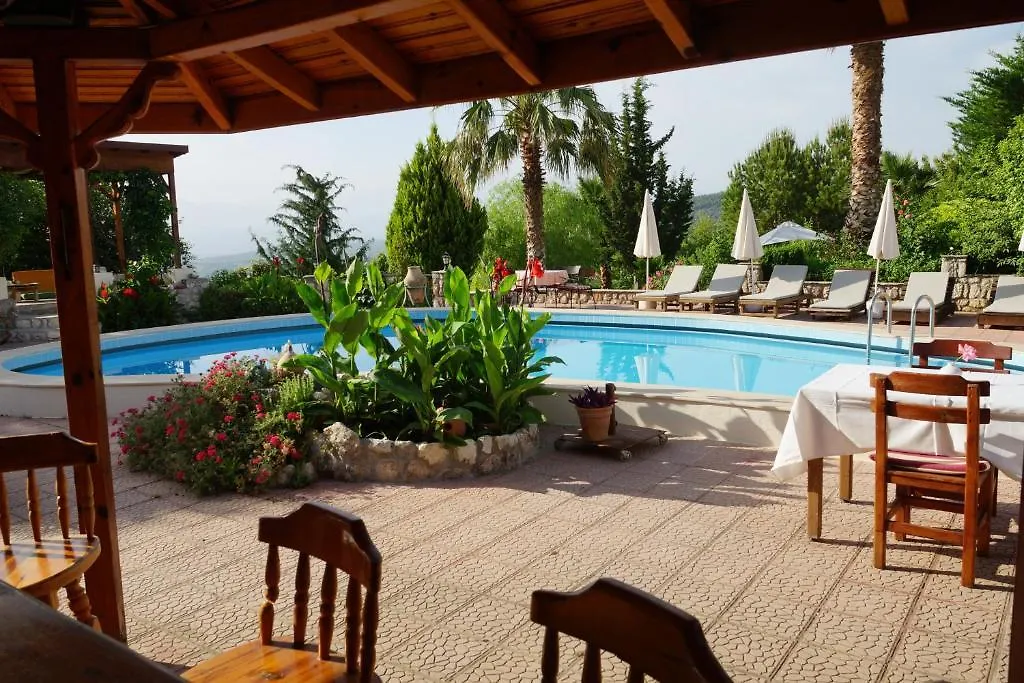 Doger Koyu Mountain Lodge Hotel בית הארחה