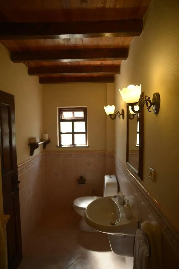 *** בית הארחה Doger Koyu Mountain Lodge Hotel טורקיה