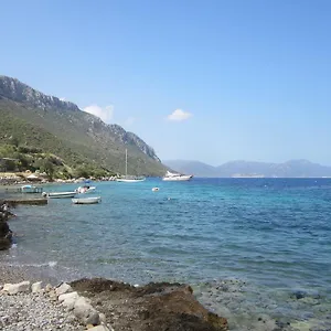 2* Konukevi Saranda